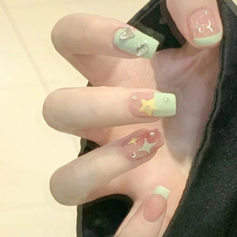 48pcs Mint Green French Star Wearing Armor Medium Short Press On Nails Gift