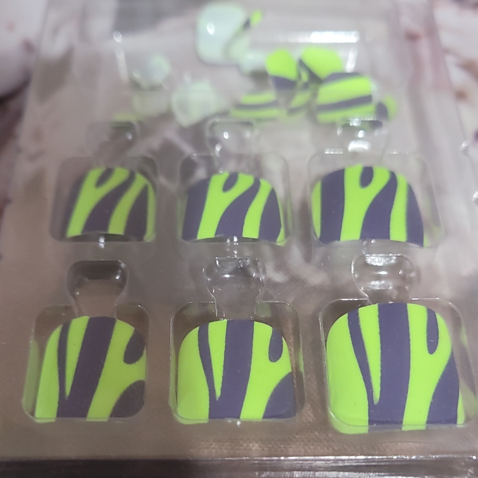 Pre-Designed Press-On Nails Short Square Matte Green Black Animal Print 24pcs