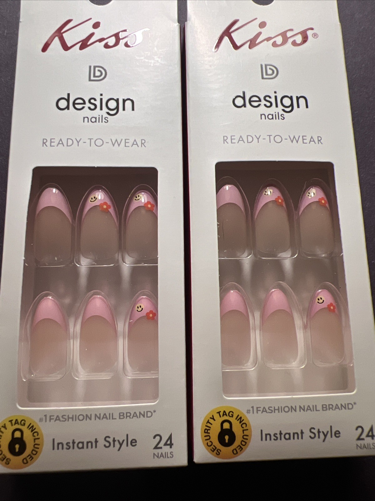 2x~Kiss Design Ready To Wear Glue Nails~Medium~Almond Shape~Natural W Pink Tips