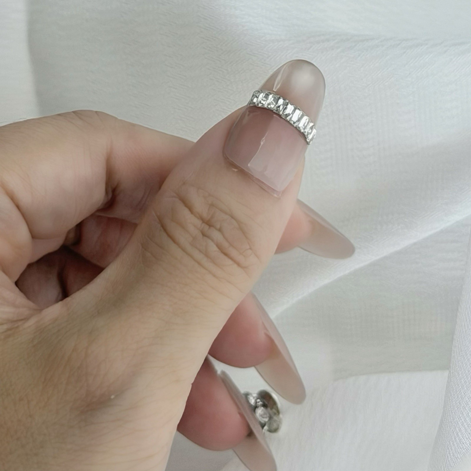 Handmade Pink Rhinestone Ring Press-On Nails Medium Oval SizeM Reusable