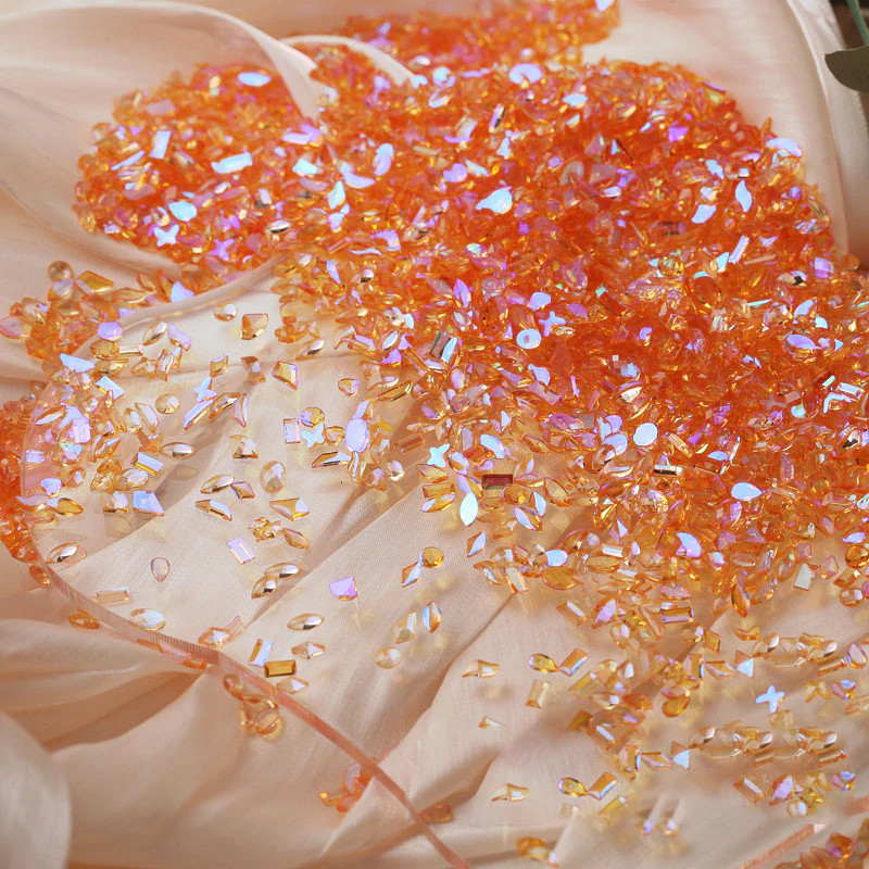 Mini Aurora Nail Rhinestones (50pieces)