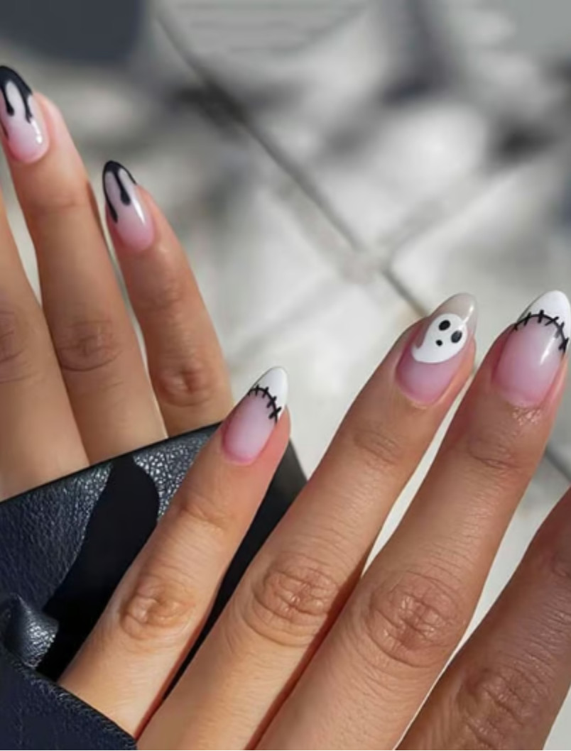 White & Black Ghosts spiderweb blood Halloween NEW Press On Nails goth stitches