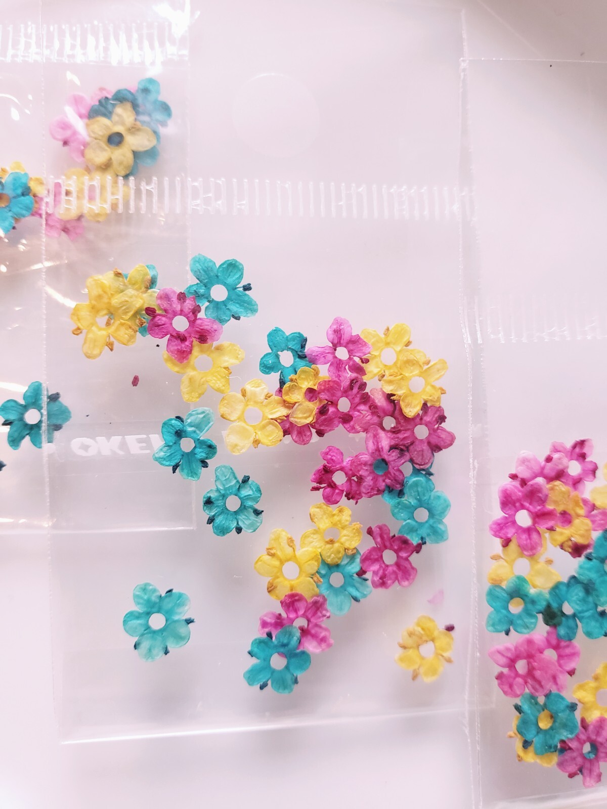Dried flowers 50 Flowers Bundle mixed color Summer Nail Art. USA Seller