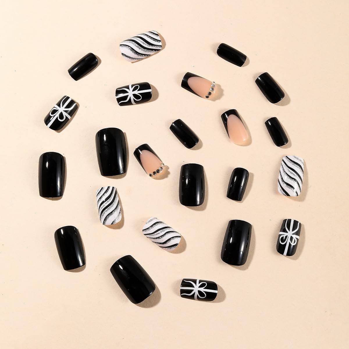 24Pcs Christmas Press On Medium Square Black Fake Nails With French Tip Desig…