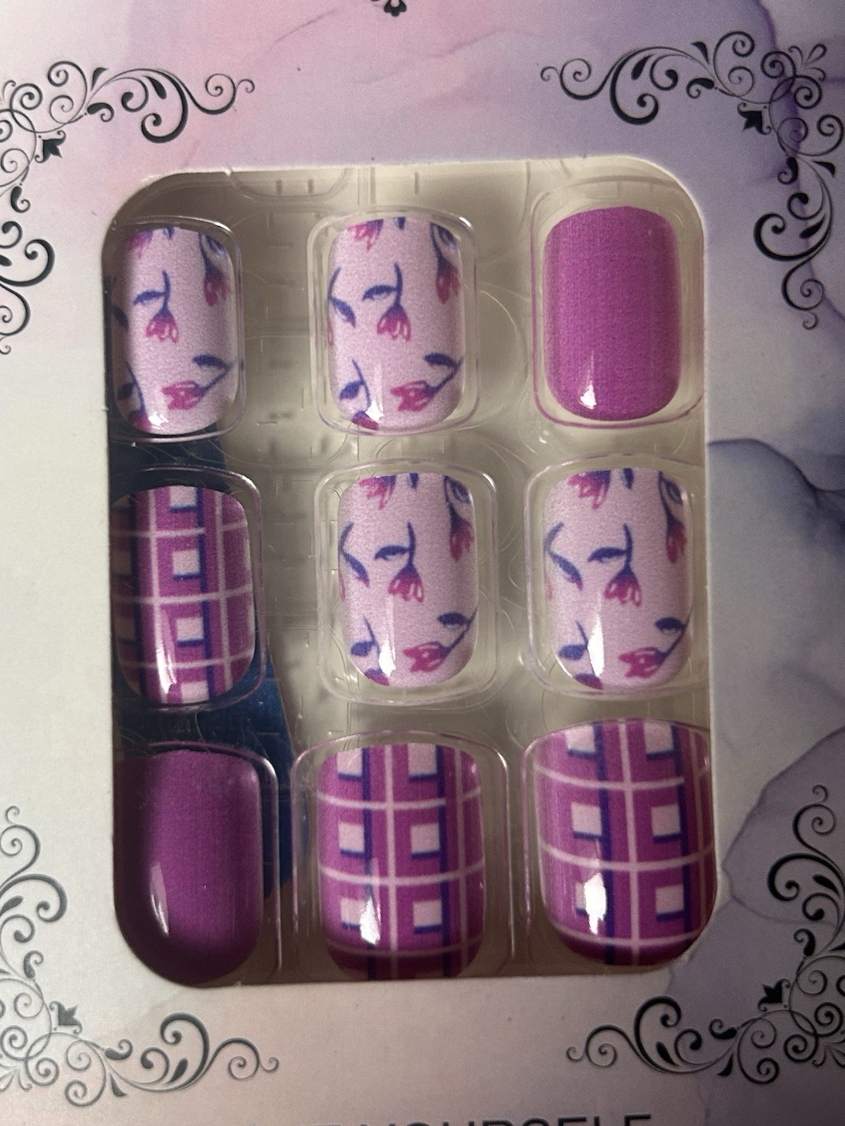 Beautiful Nail Purple Square Short Press-On Nails Floral Plaid Theme Glue