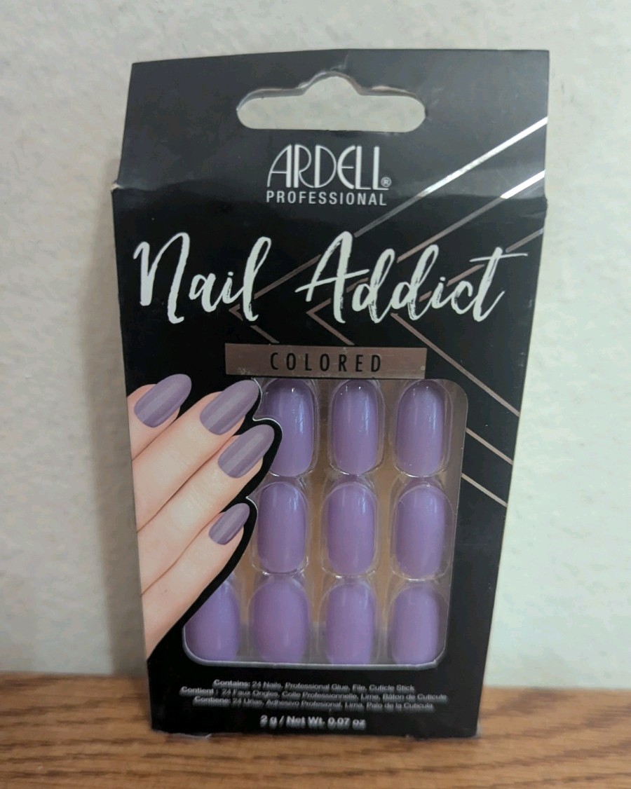 Ardell Nail Addict Press-On Nails Set Lovely Lavender, Almond-Shape