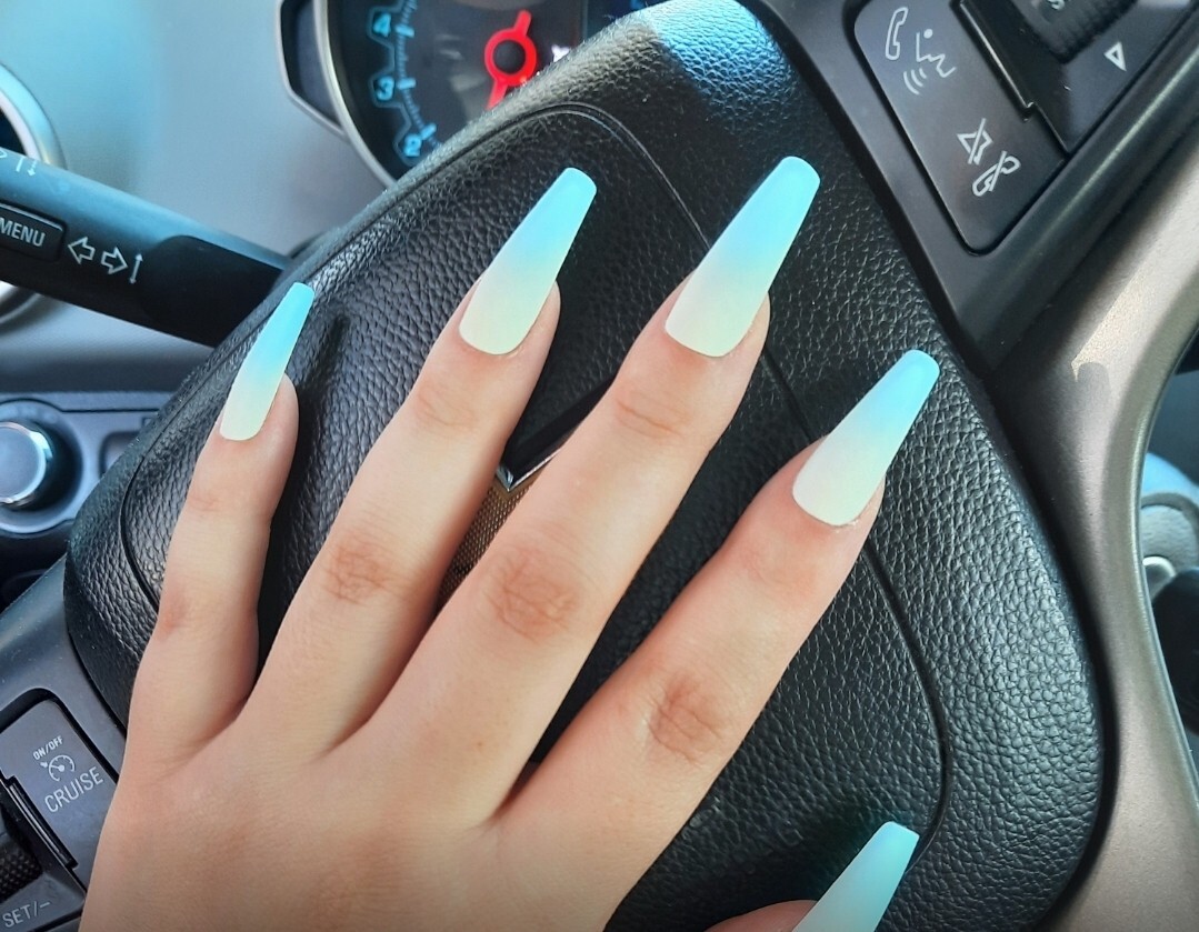 24 Matte ombre Blue Green Press on nails kit w glue bright pale