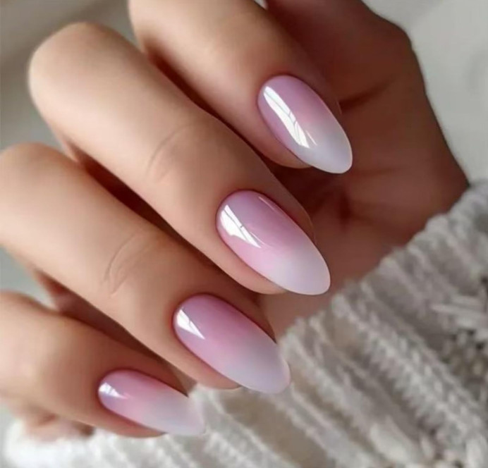 24pcs Pink Ombre Gradient Press-on Nails French Minimalist Style Short Oval Nail