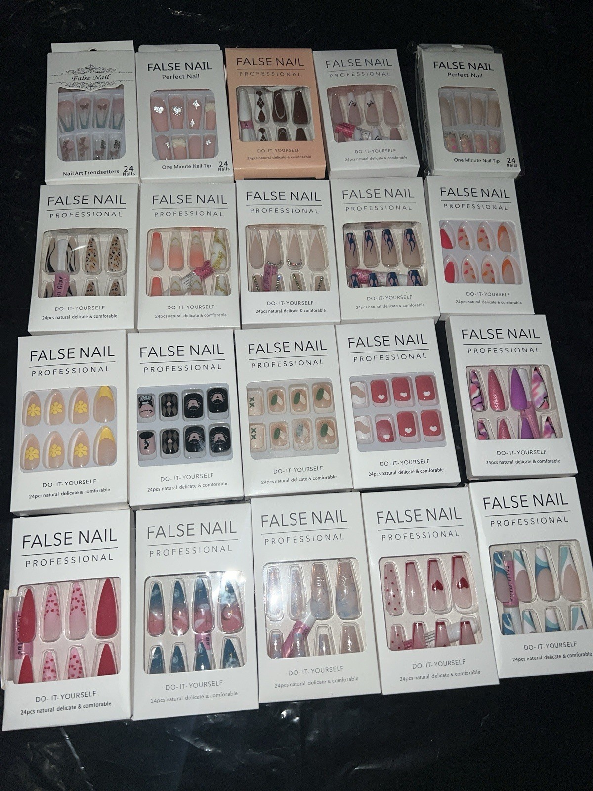 Press On Nail Kits Bulk / Wholesale / 10 Assorted Sets