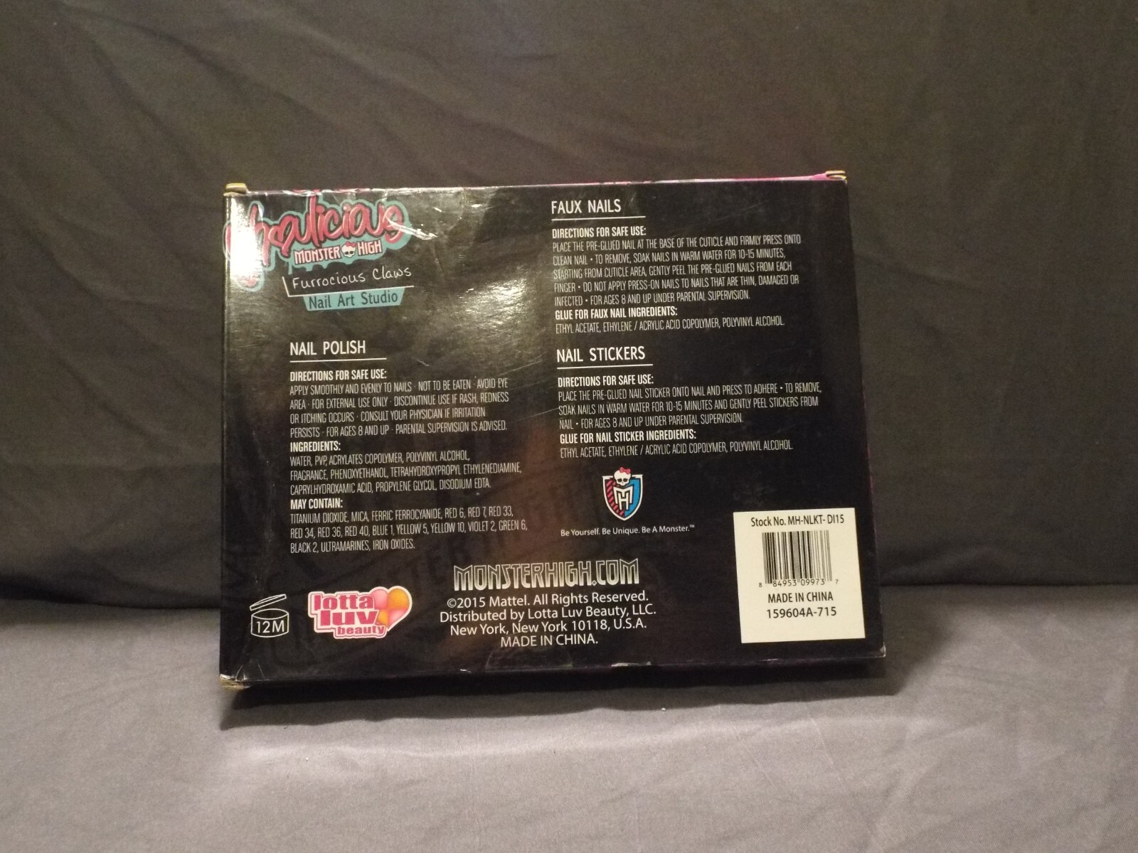 Ghoulicious Monster High Nail Art Studio Kids Set 49 Pcs Nail Polish 2015 Mattel