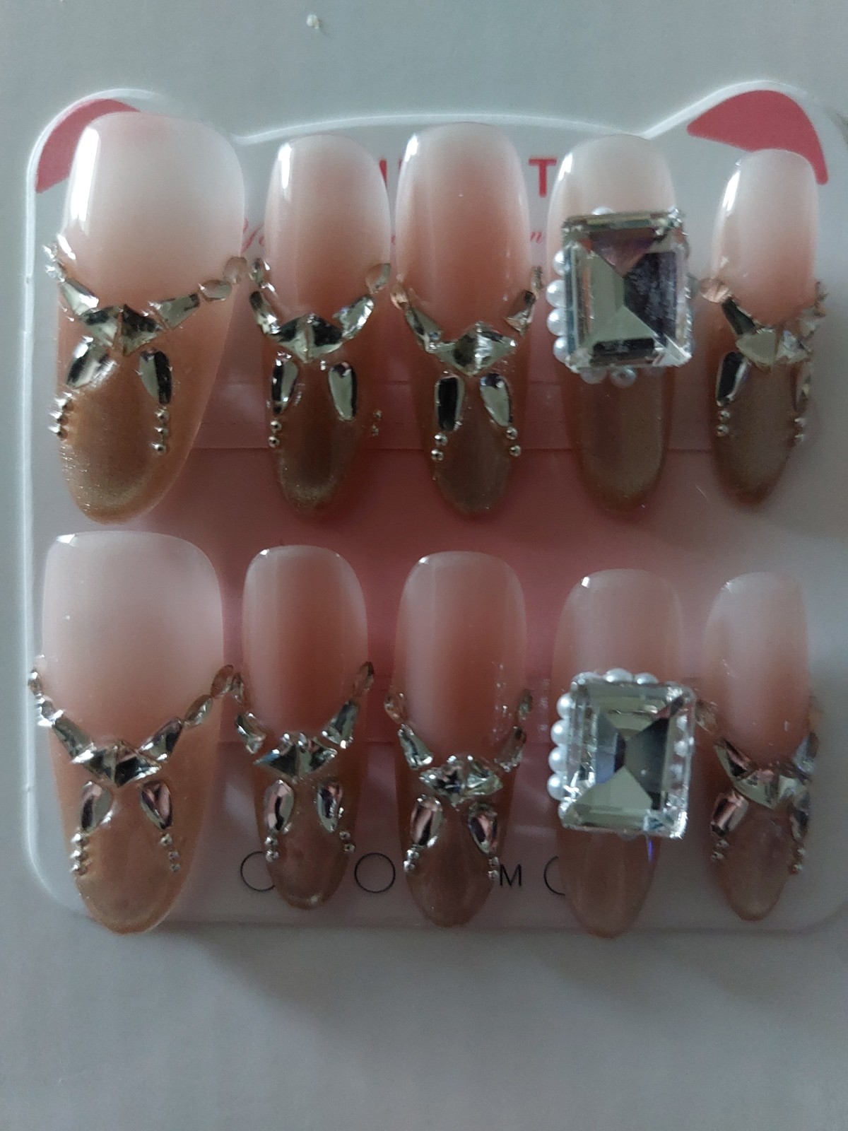 Handmade Press-On Nails Size Medium 3-D With Jewels Round Shape