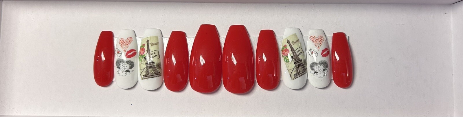 Paris love red and white press on nails