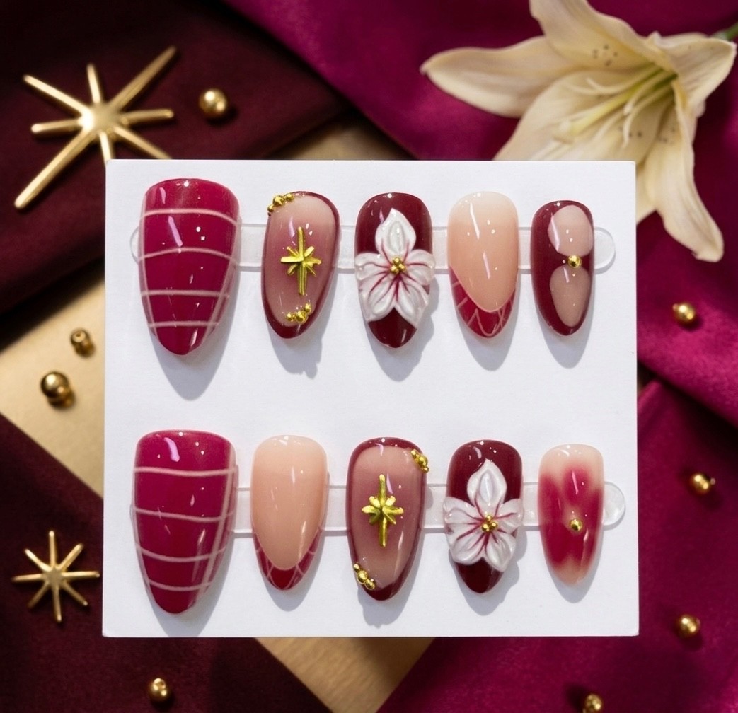 Regal Burgundy & White Blossom Handmade Press-On Nails – Elegant Gold size S