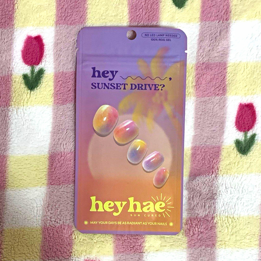 heyhae Sunset Ombre Multicolor Self-Adhesive Nail Strips Set & Kit
