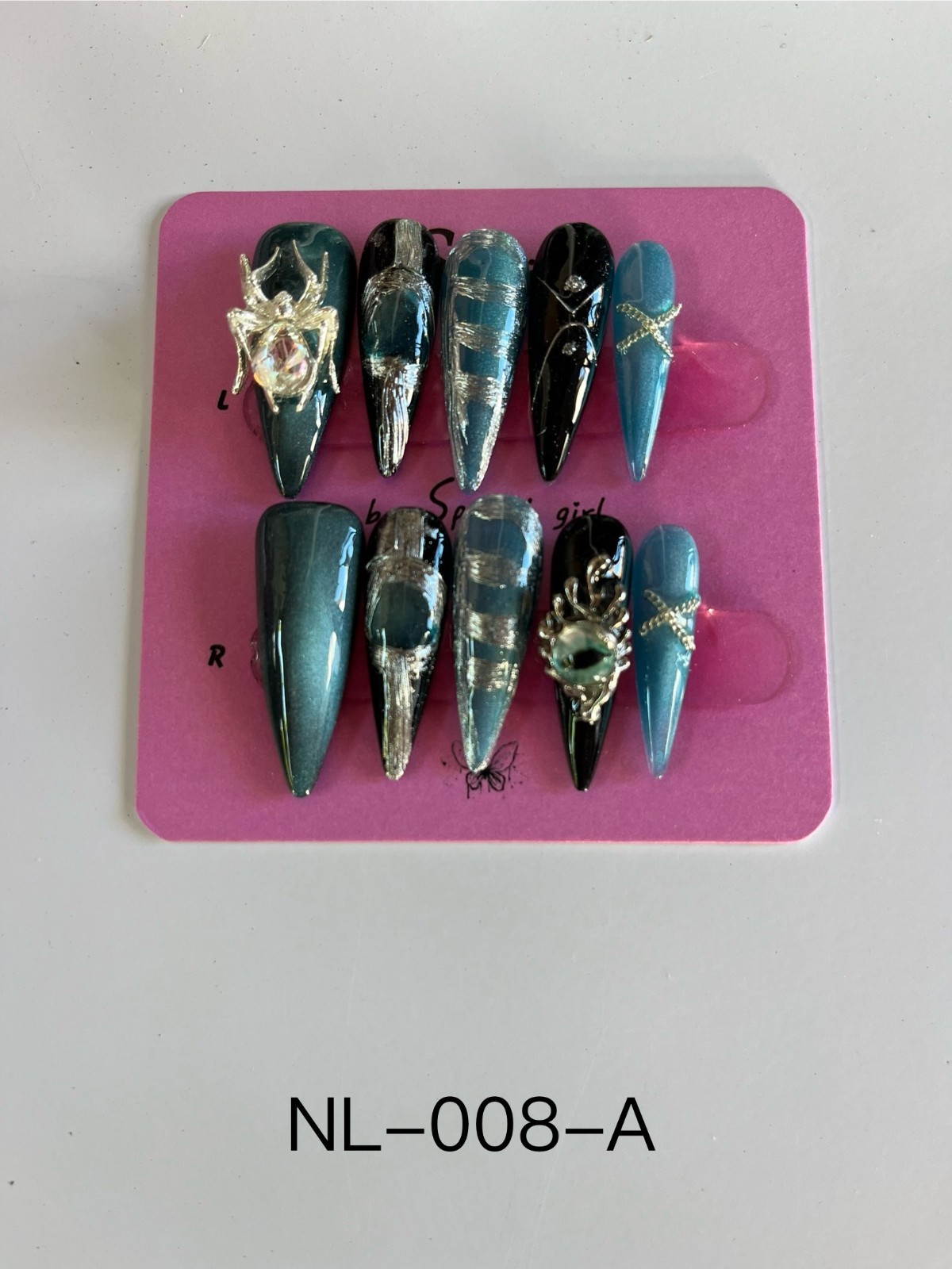 Dark green press-on almond-shaped nail stickers, short almond-shaped false nails