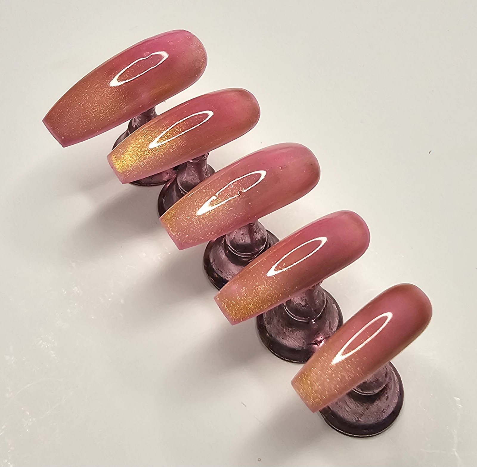 Press-On Nail Set #89: Shimmering Pink