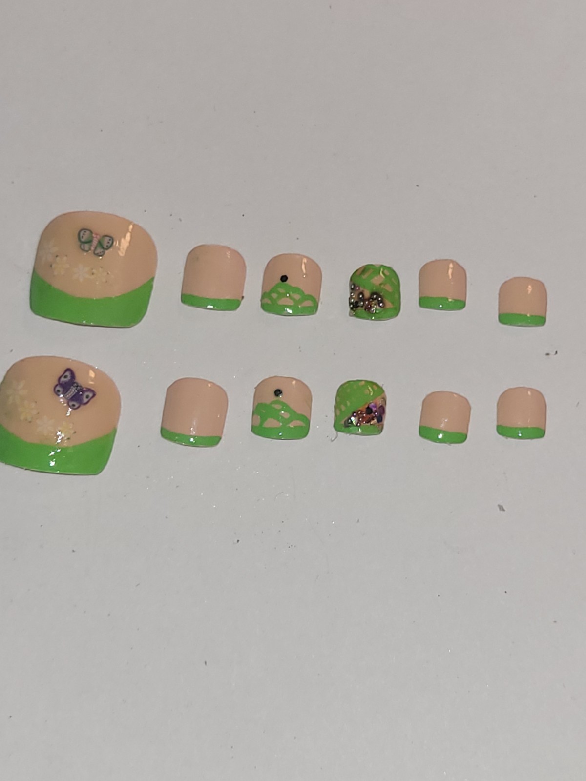 Kawaii Press-On nails Toe Finger| Green French Size Small