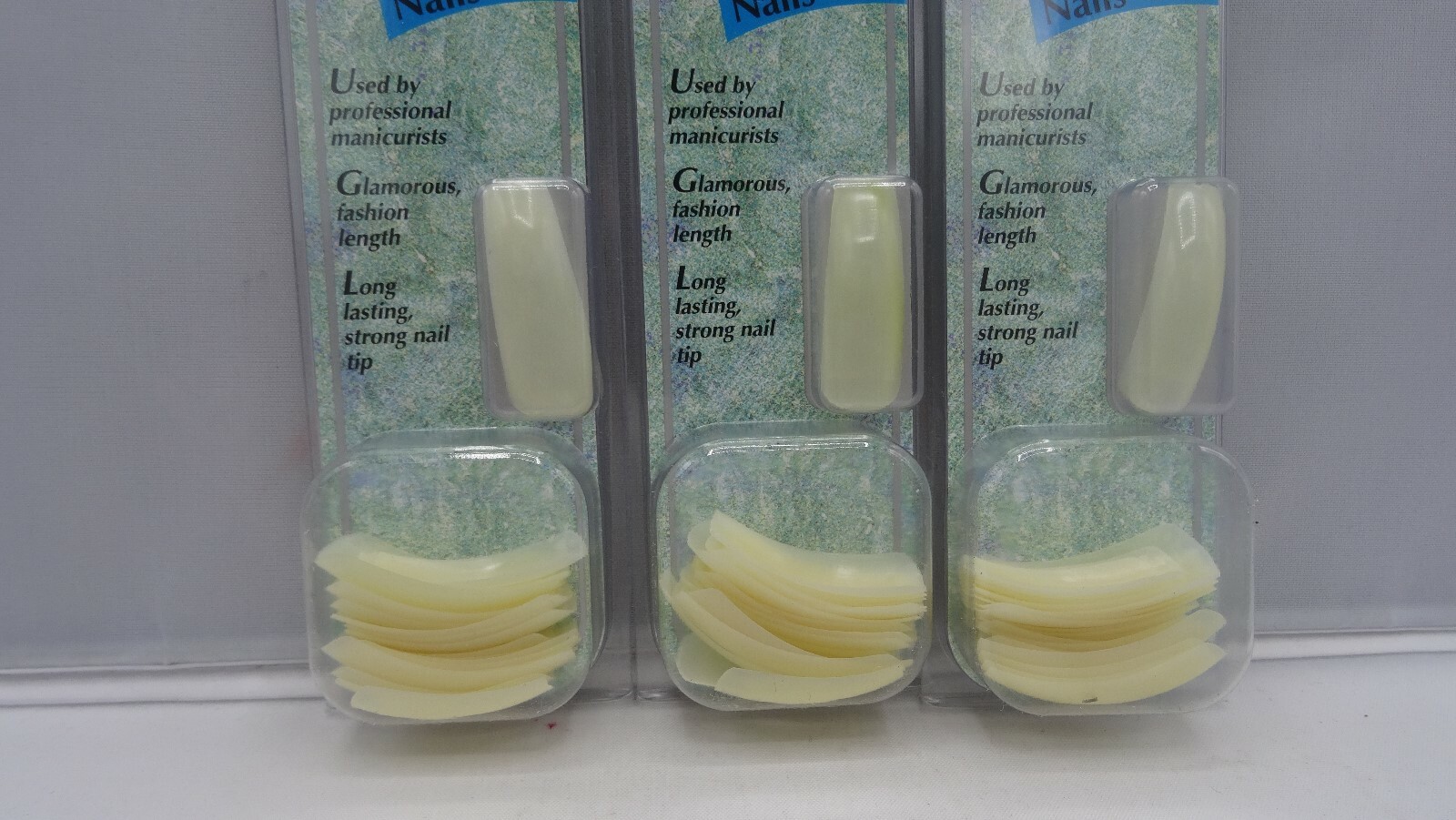 5 Second Salon Nail Care Long Dramatic Curved Nails 20 Per package Lot of 3
