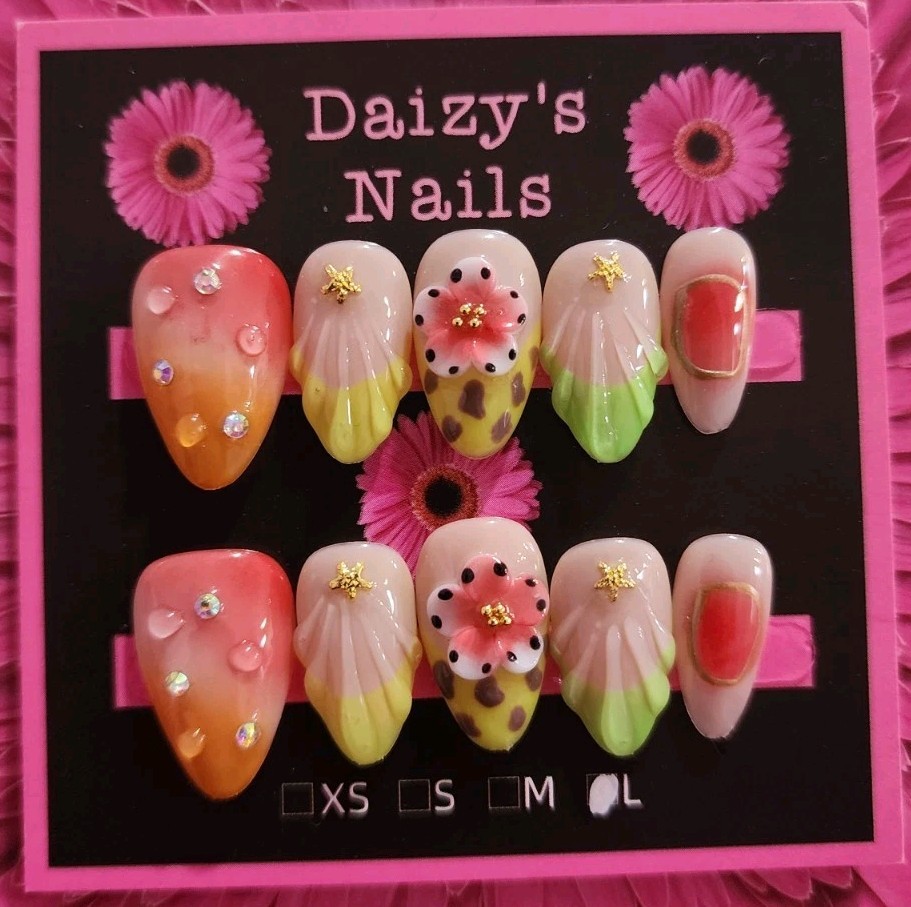 Large Size Green Tropical Neon Press-on Nail Set Handmade Almond 2.0 Cm Length