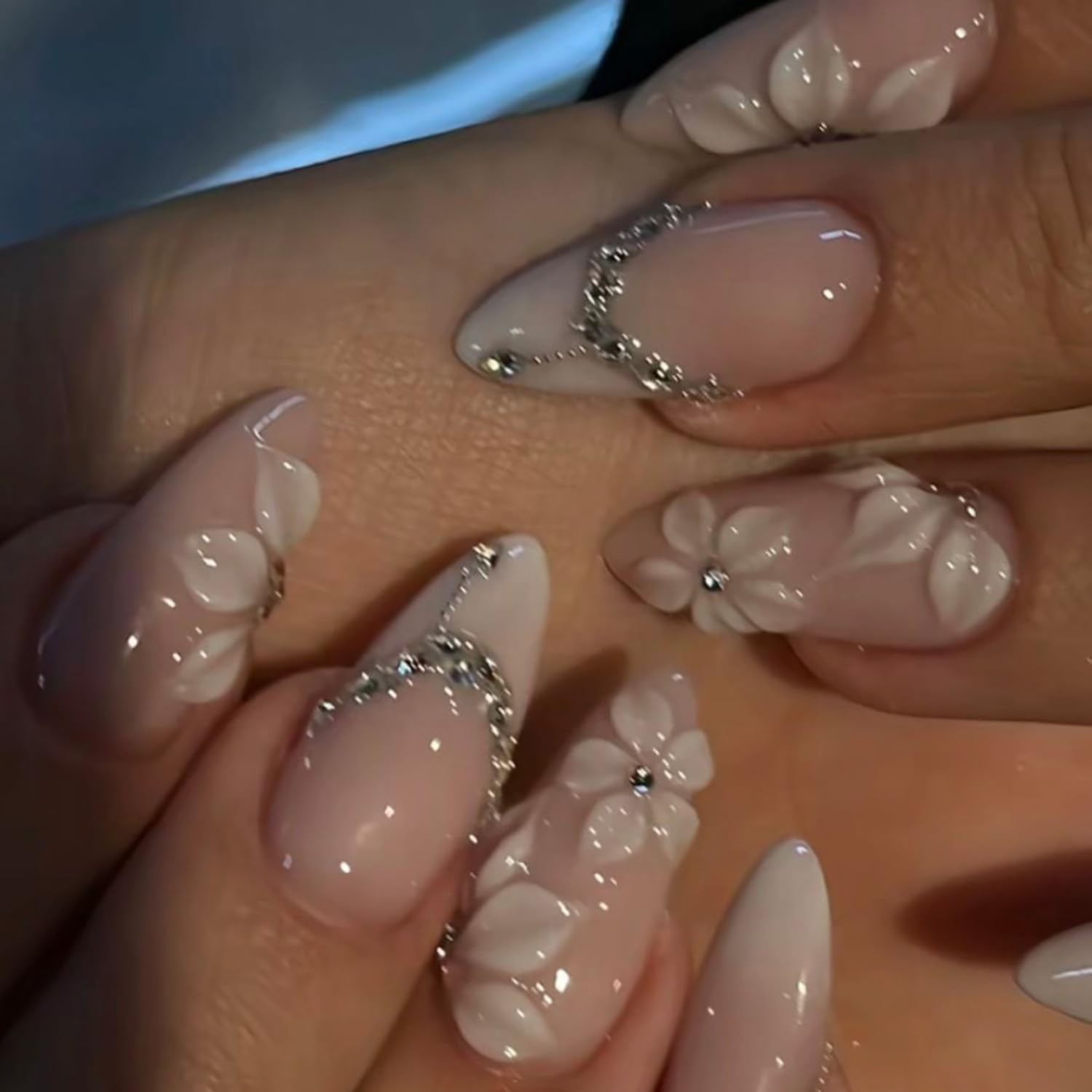 24Pcs White French Tip Press on Nails Medium Almond Fake Nails with Silver