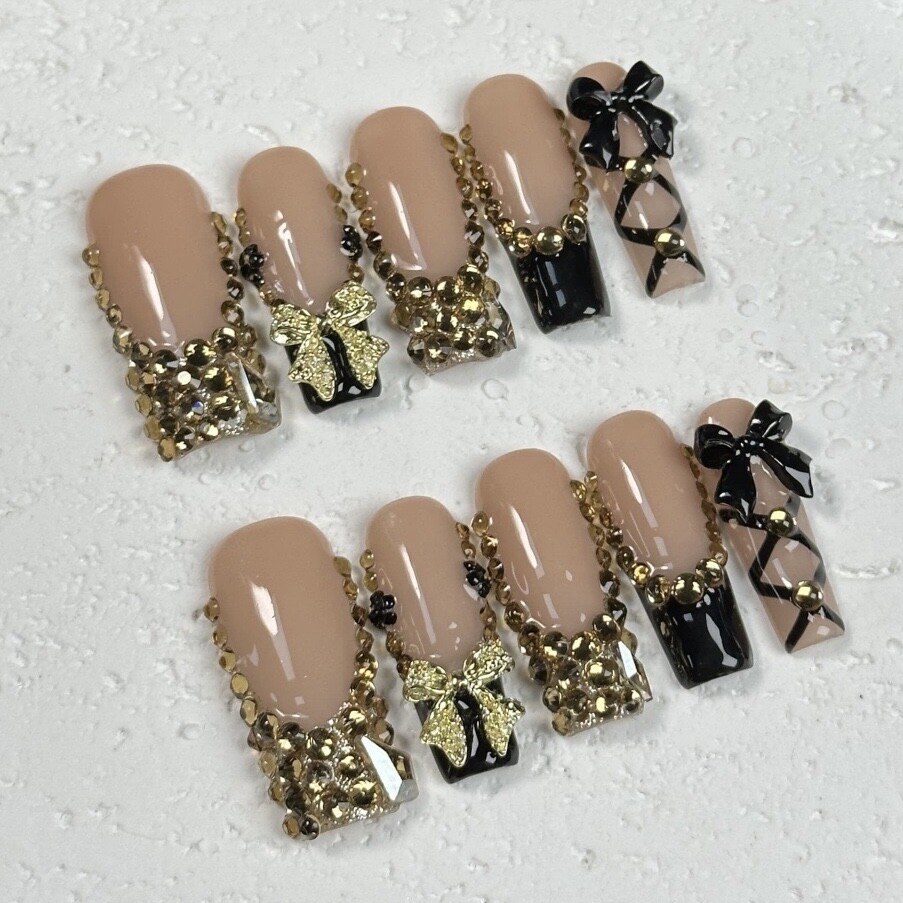 3D Crystal Gunmetal Press-On Nails – Ribbon Detail | Handmade Set of 10 | TikTok