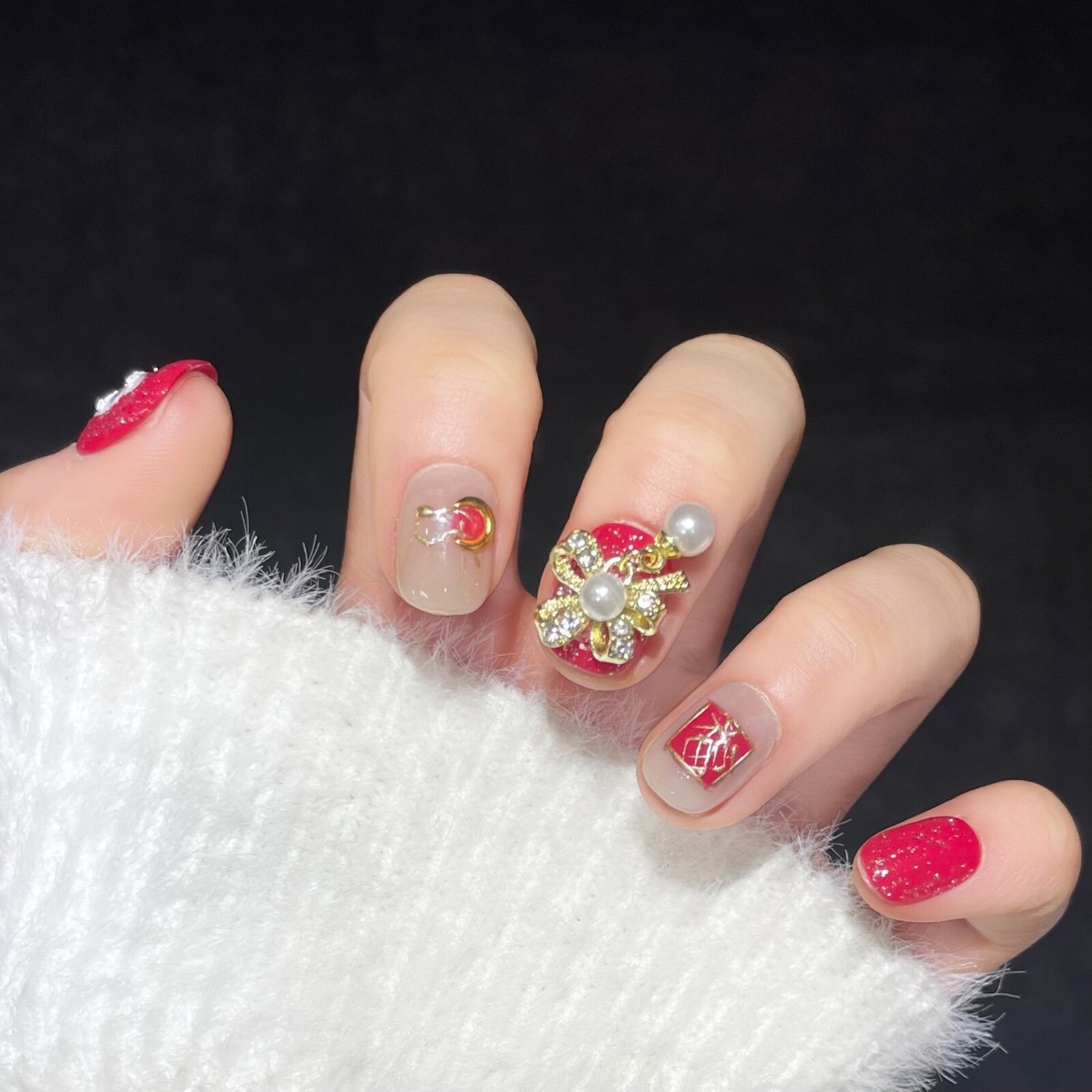 21 Set Lot , Get 21 pairs of 100% handmade press-on nails for just $99.99!