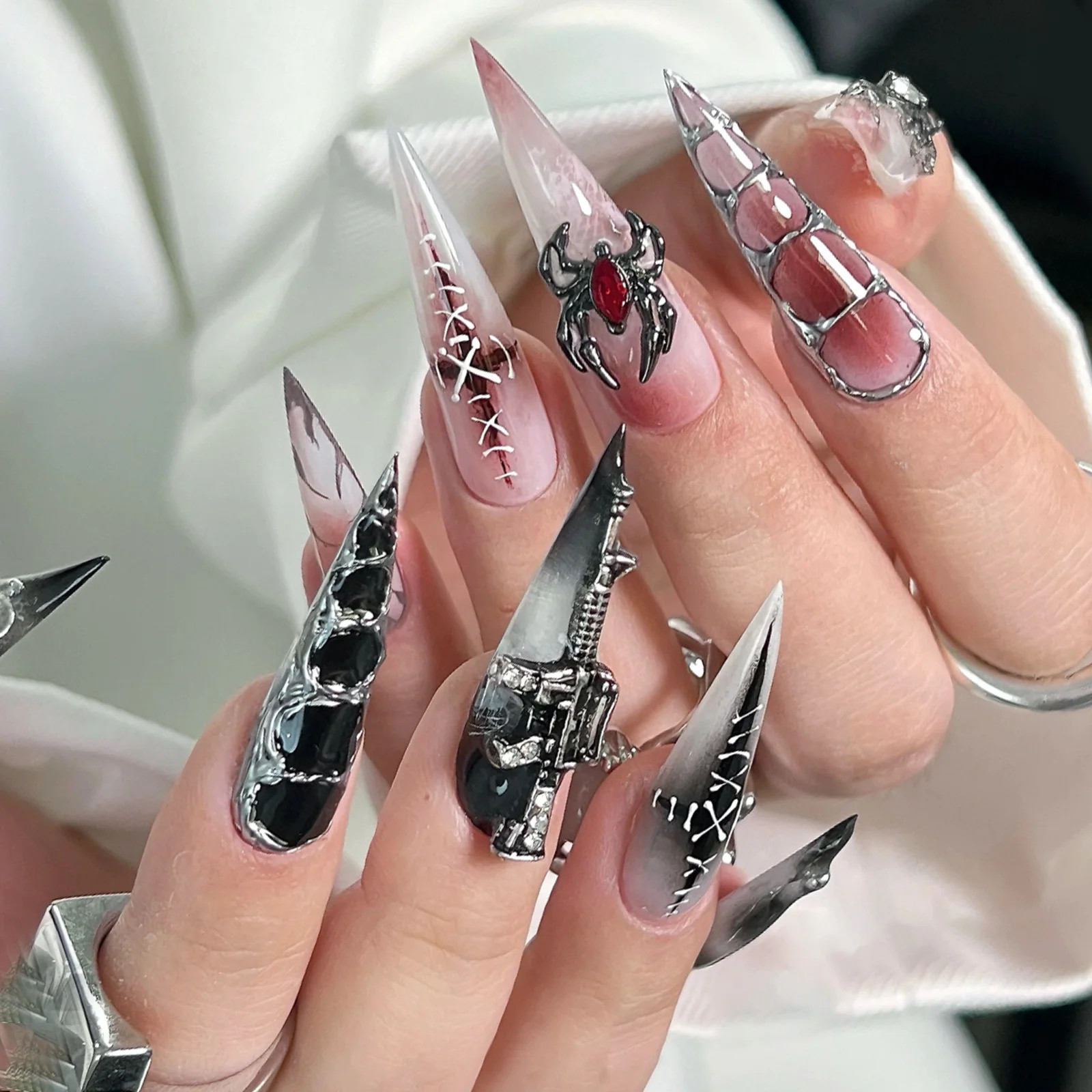 Y2K Retro 3D Cross Rhinestone Nail Charms Boxed Alloy Punk Nail Art Decoration