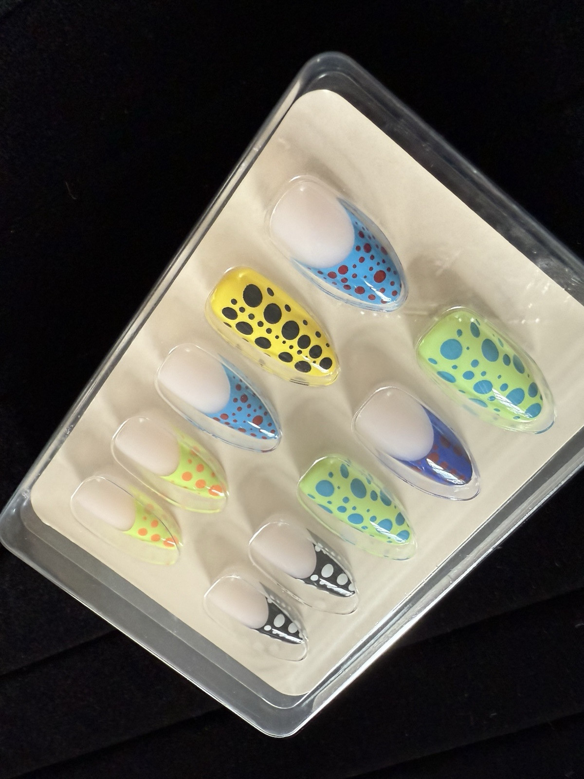 Press On Nails, Sassy MyPrettyLittle Digits~Includes Free Gifts❣️