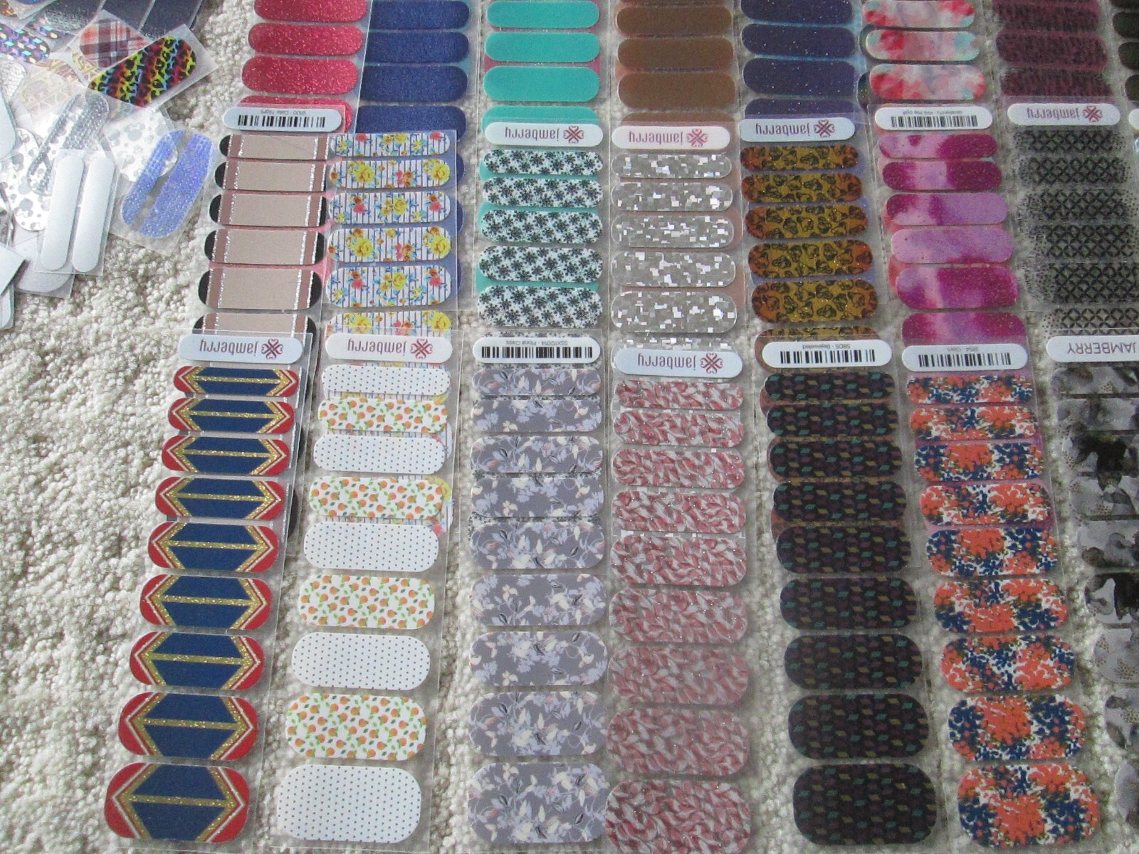 Jamberry Huge Nail 112 Half Sheets/ 10 Full Size/ Petite Juniors/ Tools/Partials