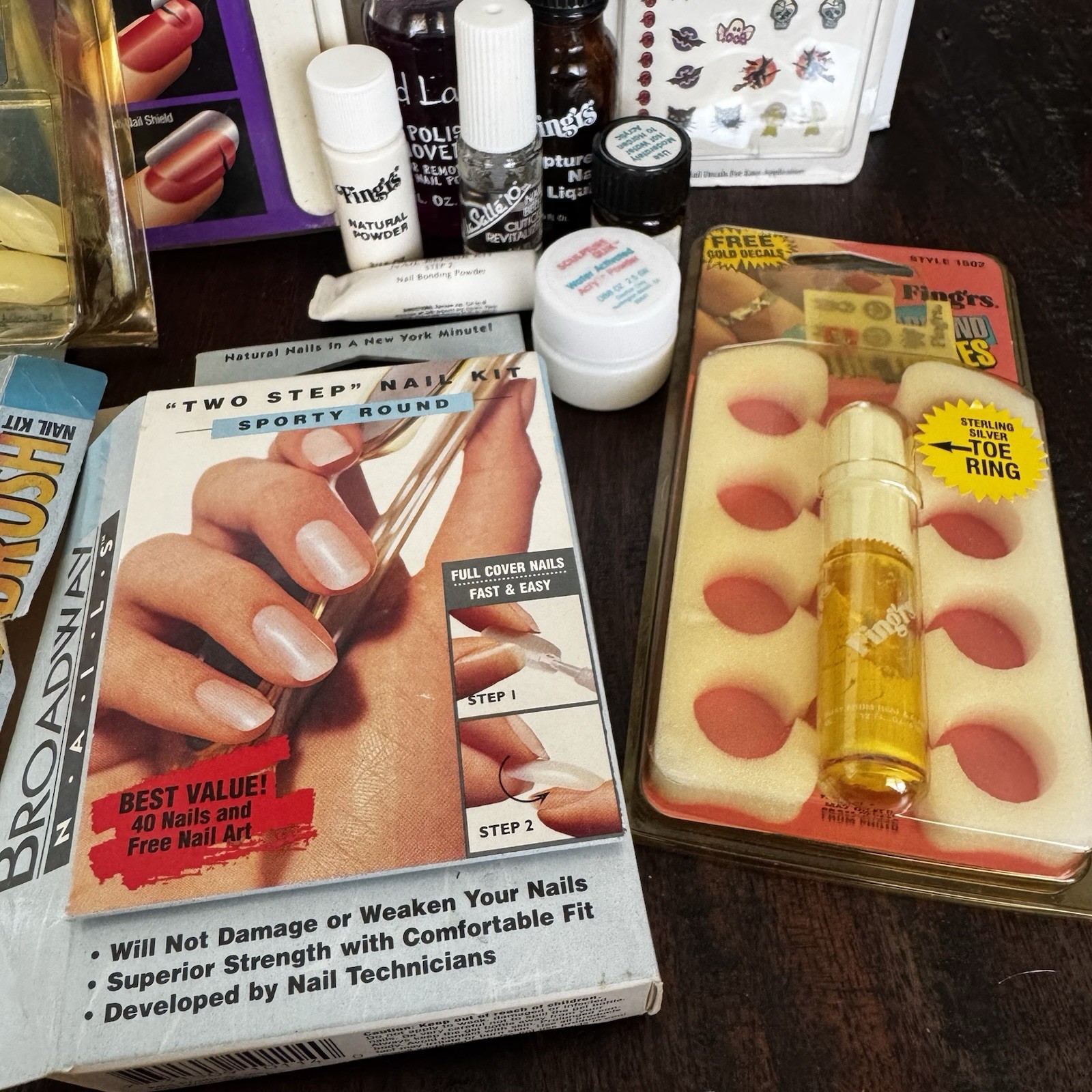 Vintage Lot Press On Broadway Glow-On Nails Fing’rs Airbrush Nails Set Y2K Glue