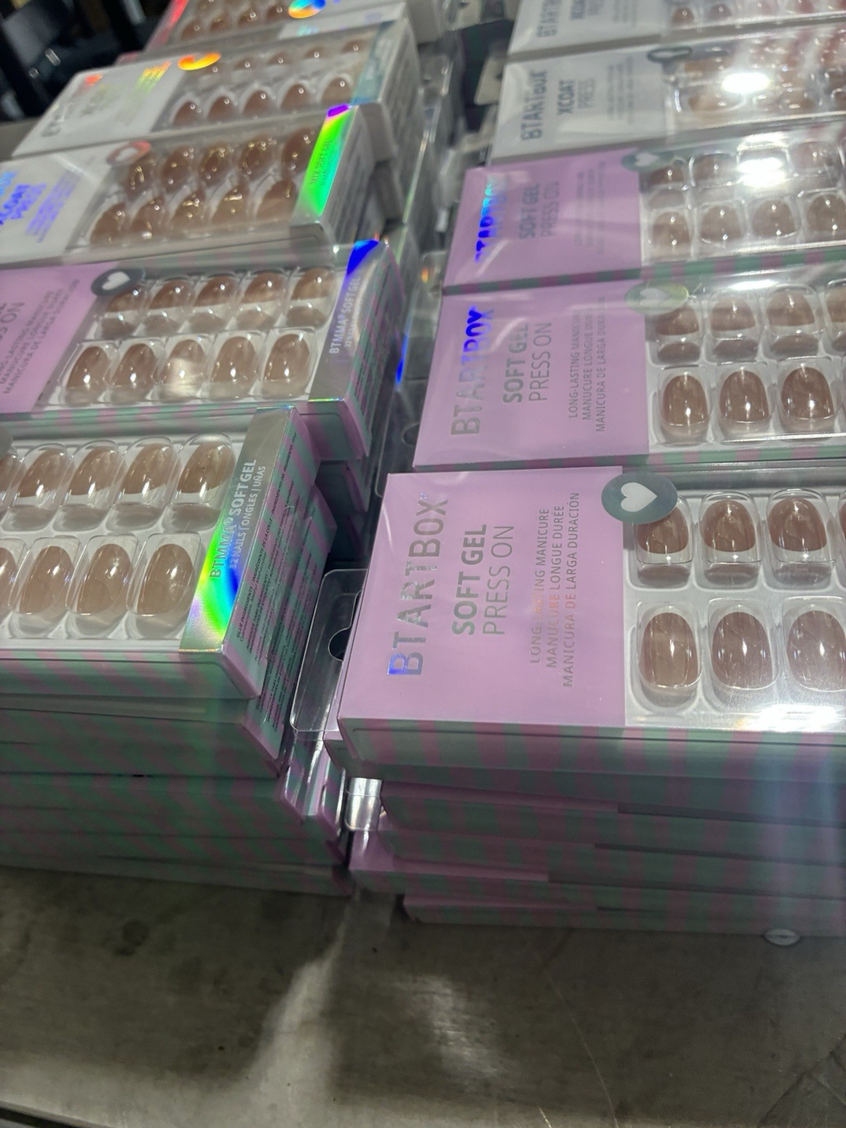 Bulk Order of 75 Units Bartbox Press On Nails. Various Sizes And Colors.