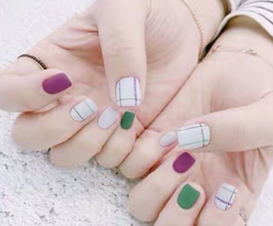 PURPLE GREEN PLAID NAIL POLISH WRAP STRIP STICKER 🇺🇸 Ships from US