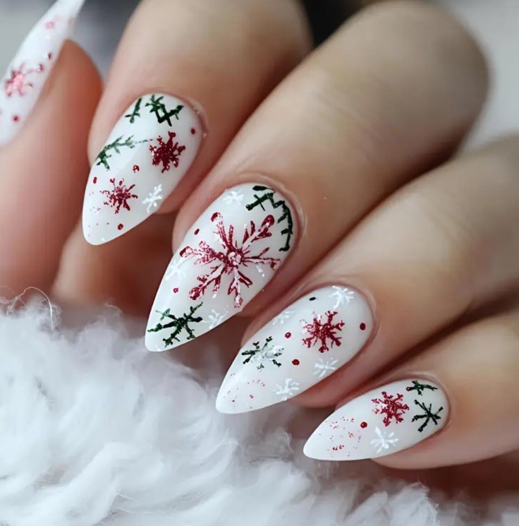 24 Pc Snow White Christmas Snowflake Red Green Medium Stiletto Press On Nails