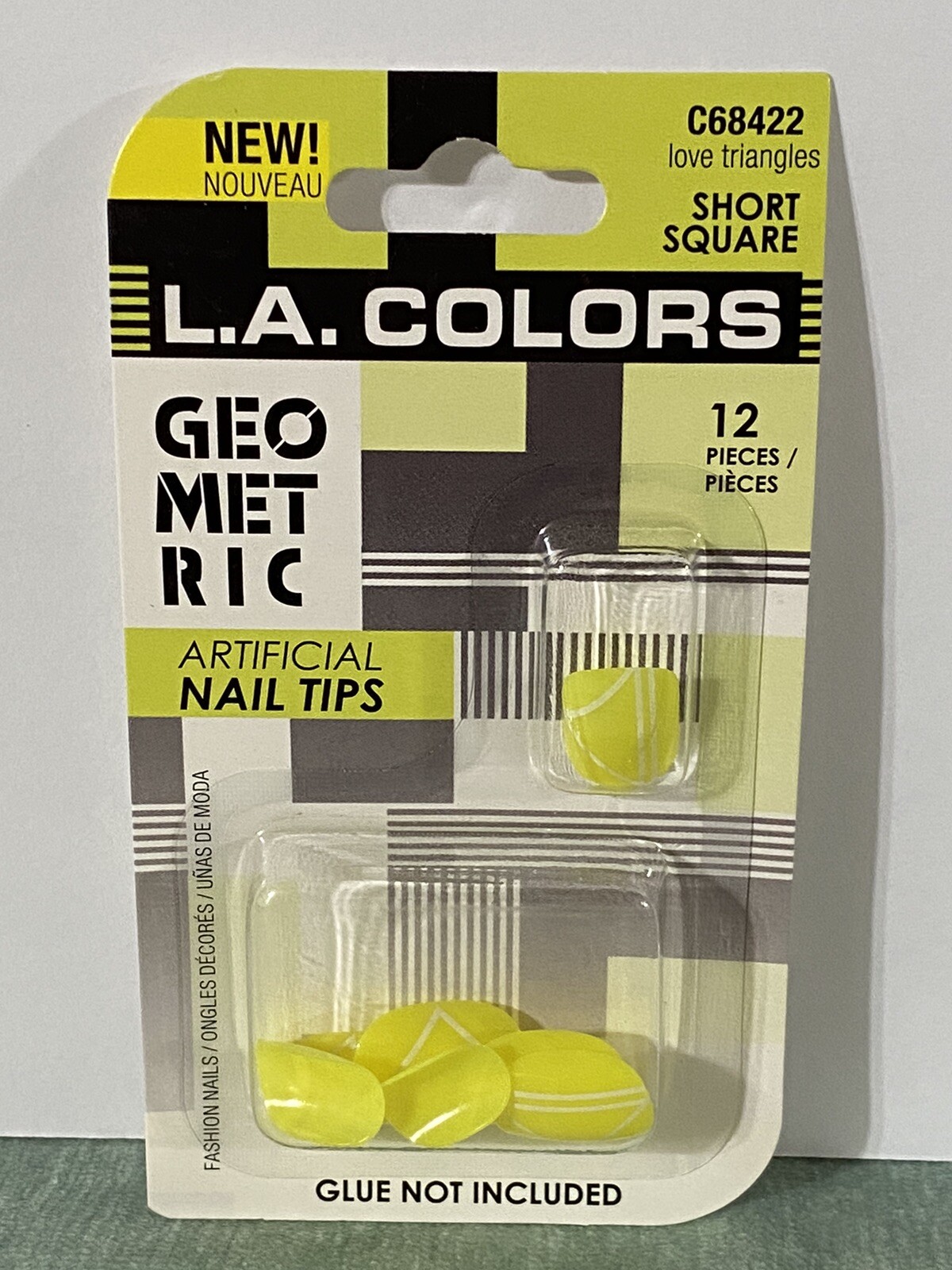 L.A. Colors Press On Nails – C68422 Love Triangles – Coffin Shaped – Geometric