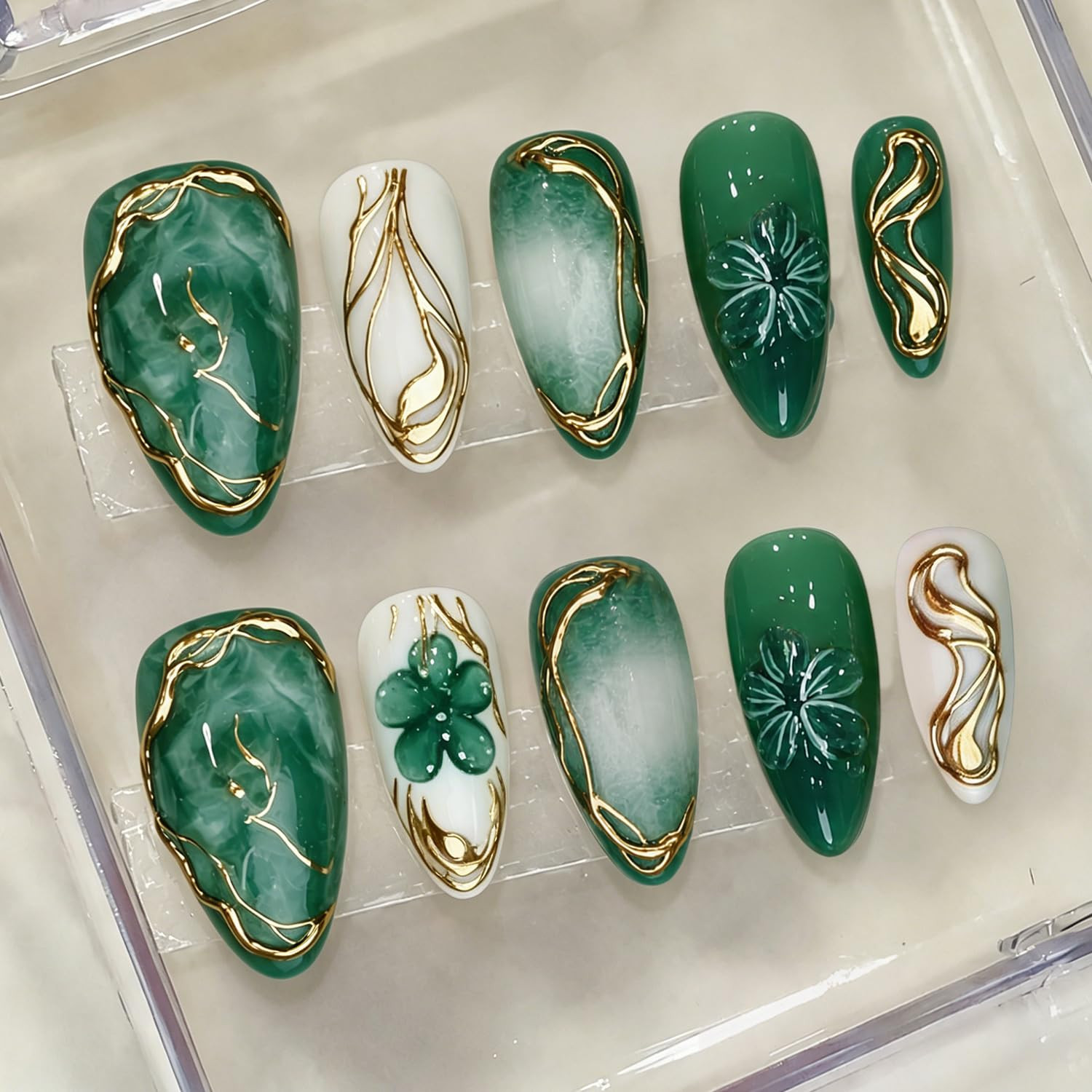30Pcs Green Press on Nails Medium Almond 3D Flower Fake Nails with Gold Lines Gi