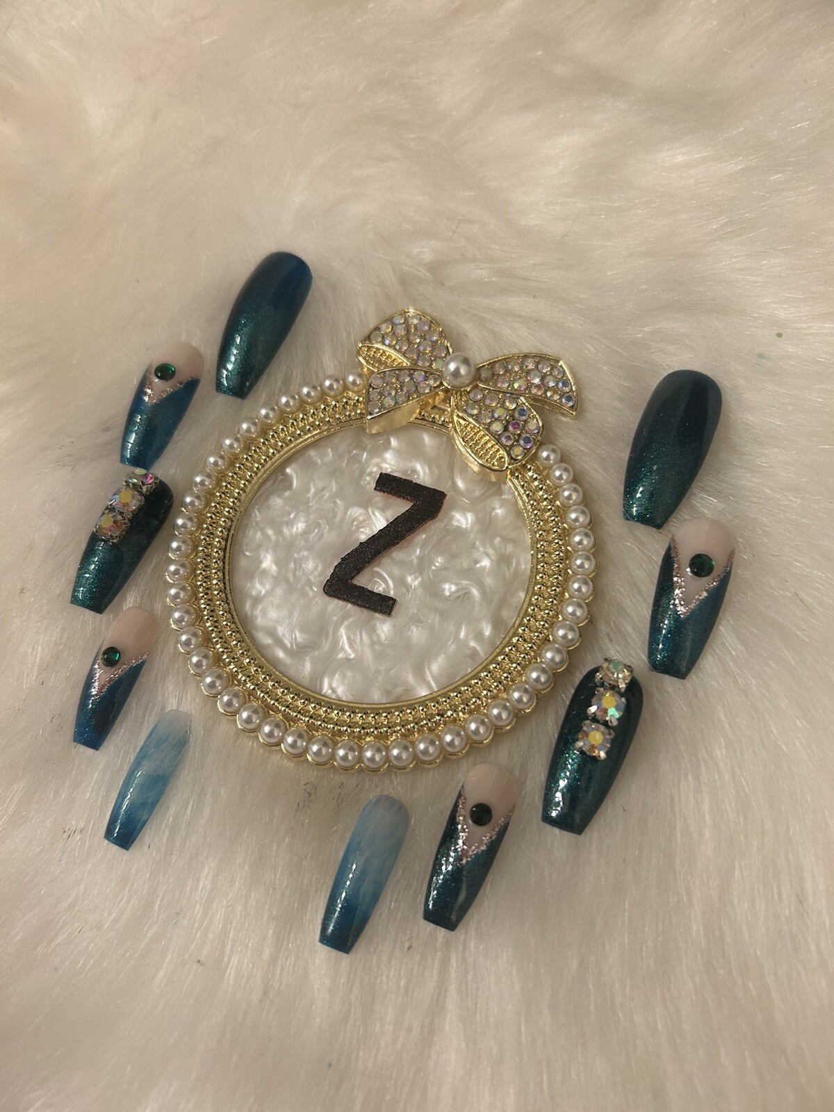 Z NAILZ! Gorgeous Set Of Handmade Blue/Green L Coffin Press On Nails With Bling