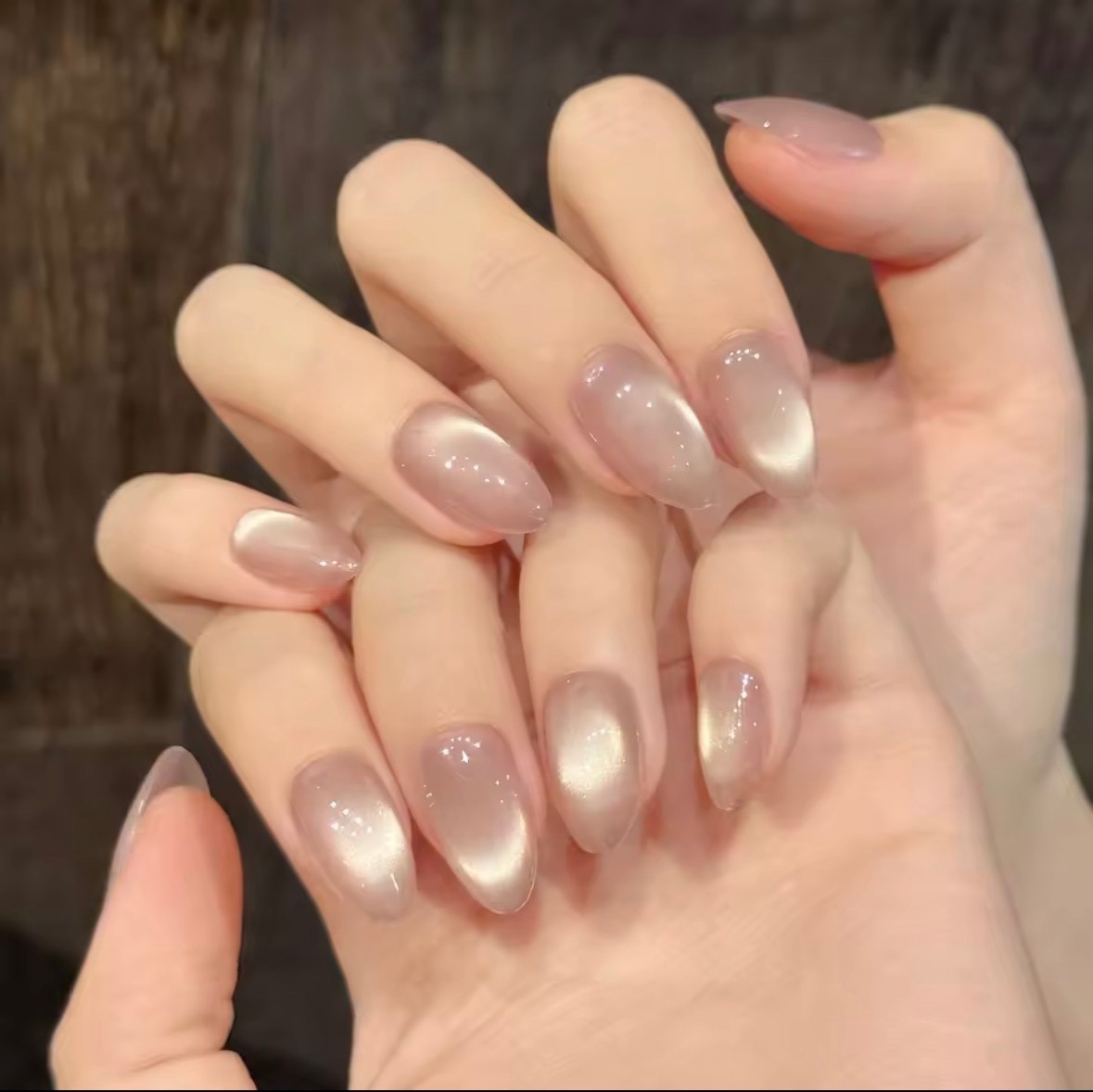 10PCS Nude Pink Cat Eye Press On Nails Short Almond Glossy Reusable Fake Nails