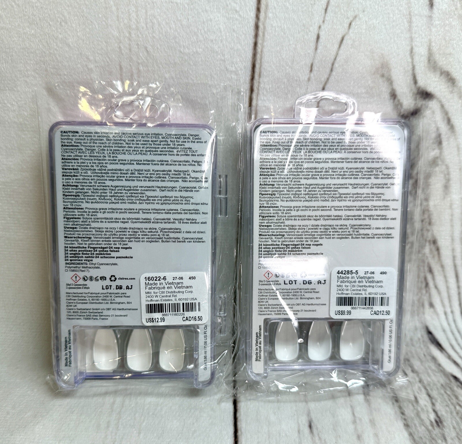 x2 NIB Claire’s 24 Glue Press On Almond Nails Clouds Sky Rhinestone Bling Blue