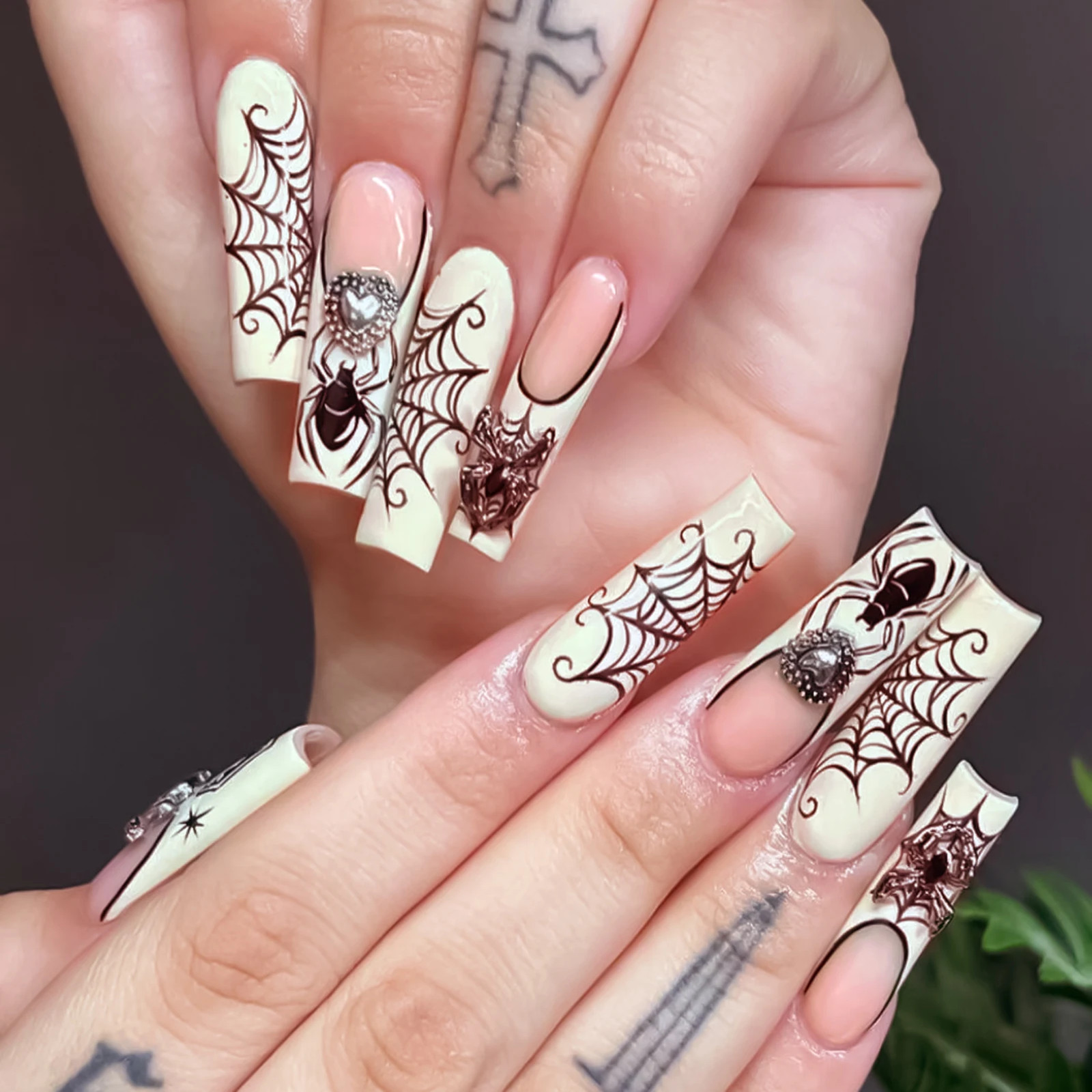 24pcs 2026 Halloween Scary Skull Love Print Press On Nails Glitter Pink Sequins