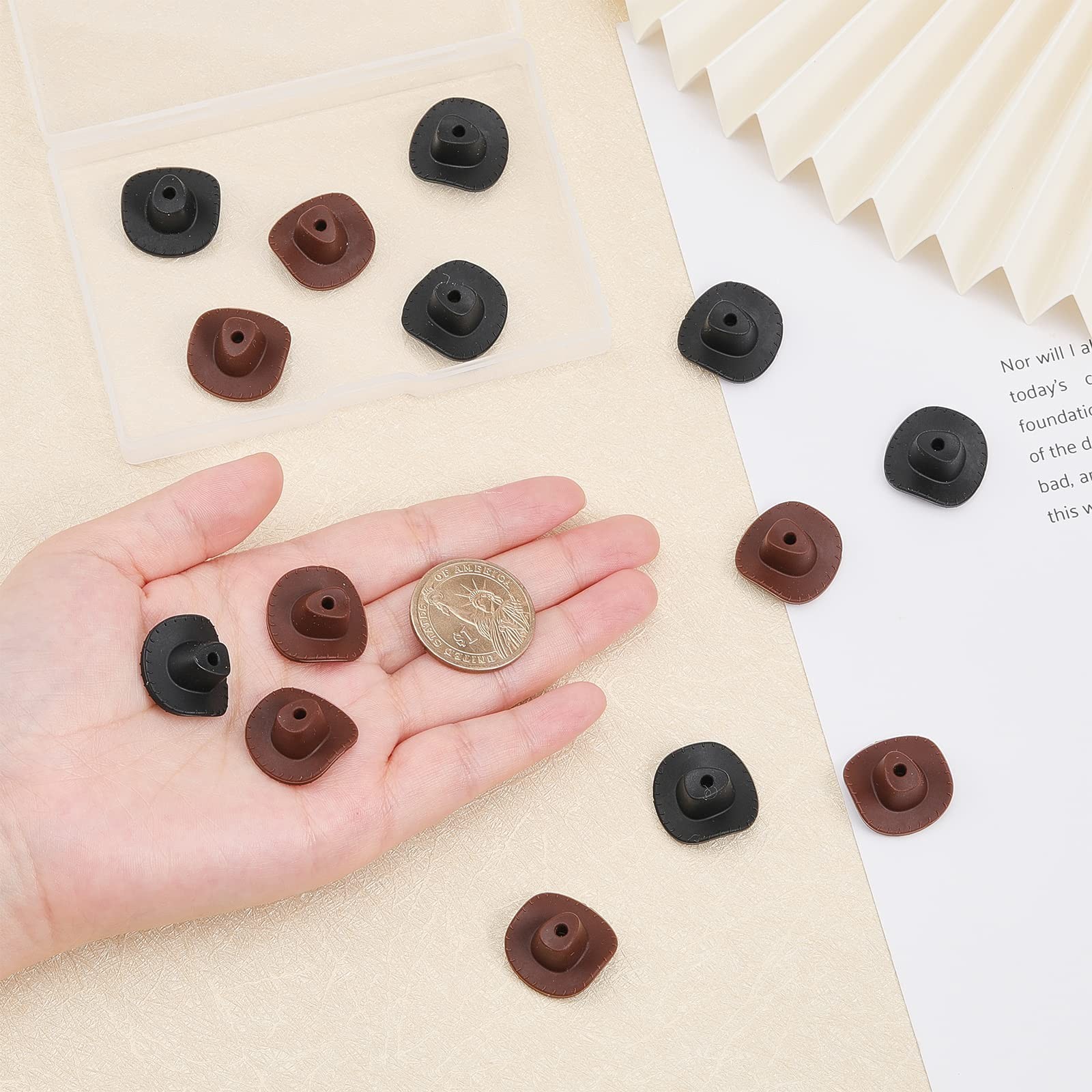 CHGCRAFT 16Pcs 2Colors Hat Silicone Beads Silicone Loose Spacer Beads Charms …