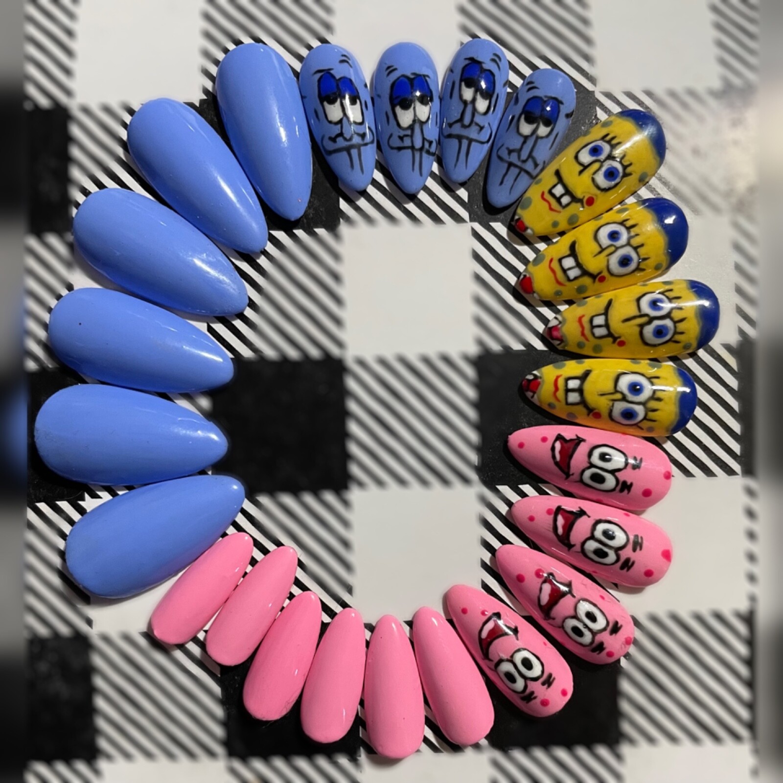 Custom press on nails SpongeBob almond 24 Patrick Squidward pink blue yellow