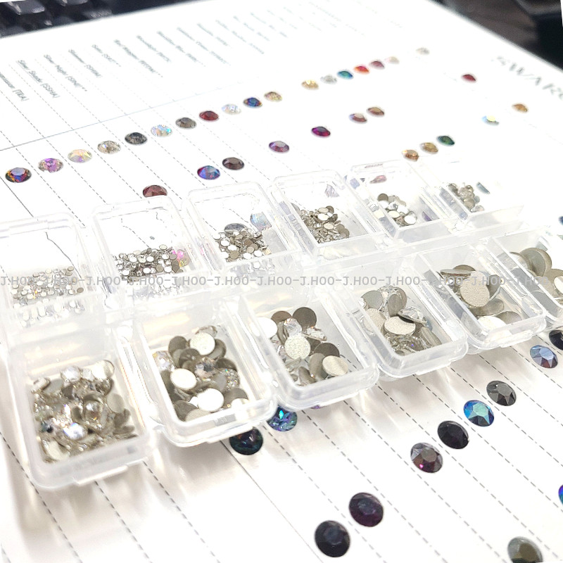 Swarovski 2088 Flatback Rhinestones Crystal Nail Art Set 595pcs Storage Case