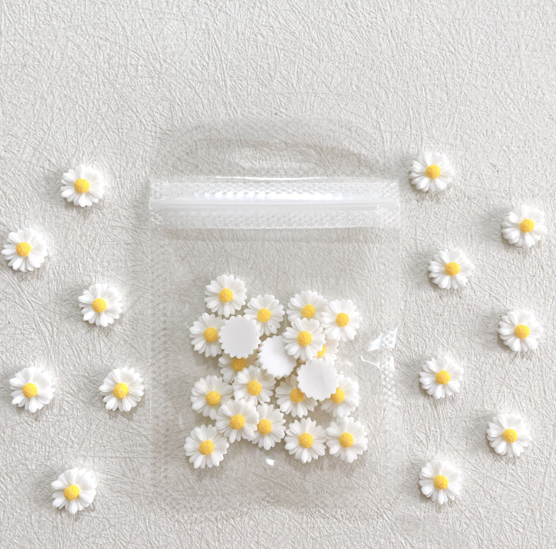 10Pcs Nail Art Case Charm Jewelry Accessories White Resin Daisy Flower DIY NH25