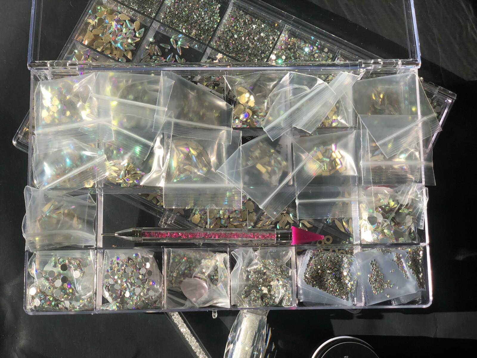 BIG HIGH QUALITY RHINESTONE BOX KIT, SUPER SHINE, 21 GRID BOX & GEL GLUE