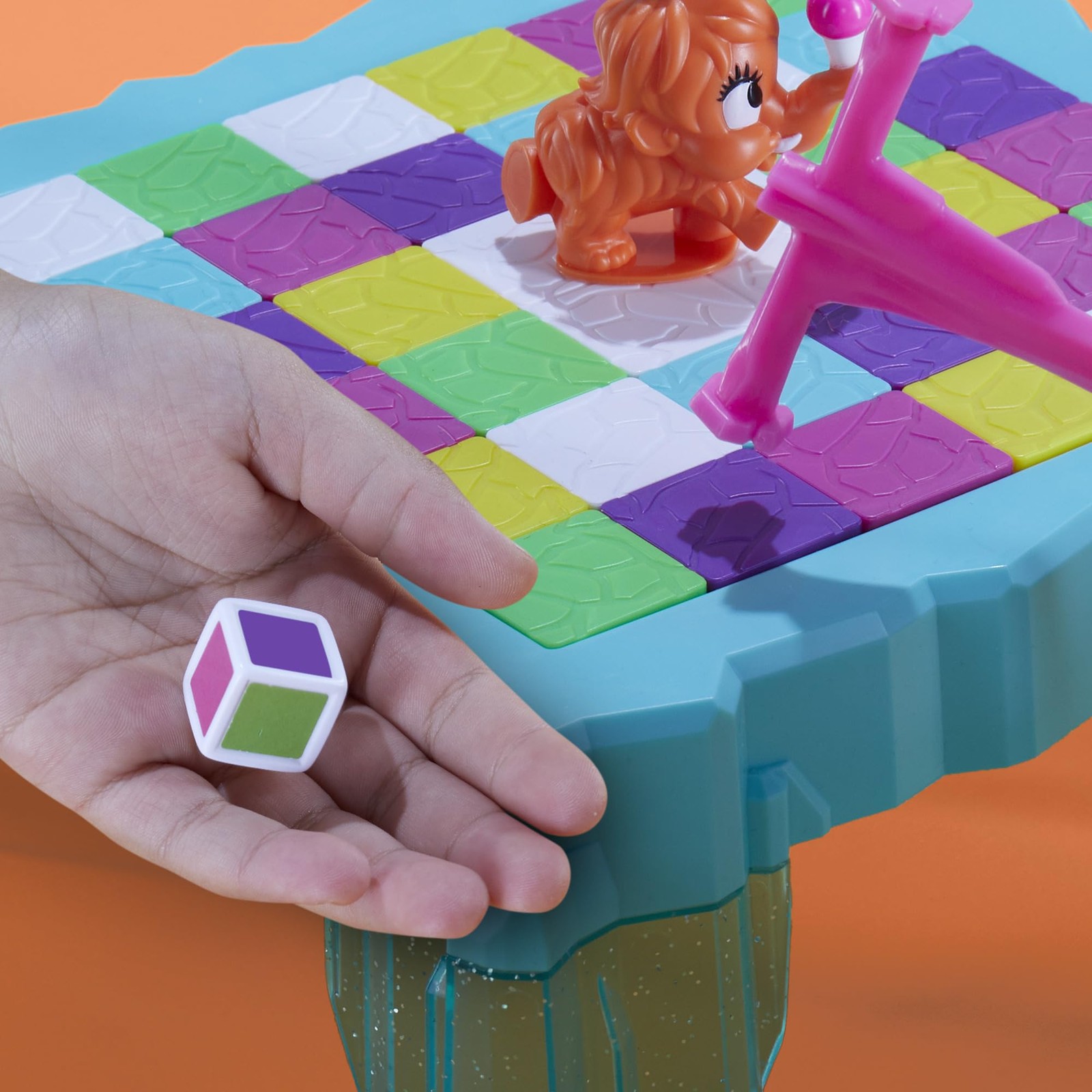 Hasbro Gaming Don’t Break The Ice 53.3 cm x 54.6 x 0.1 cm, Not Applicable