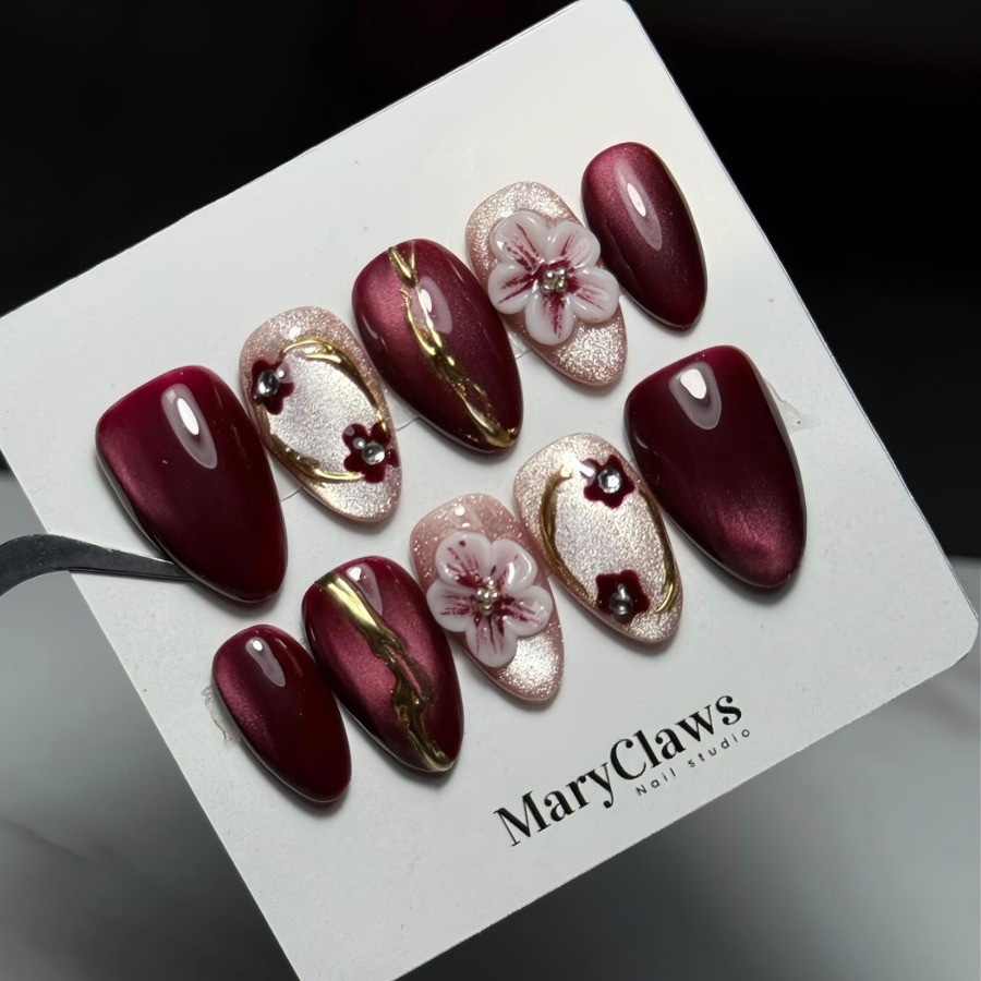 Press on Nail – Wine Red Cat Eye, Medium Length Flower Fake Nail, 60 Piece Set