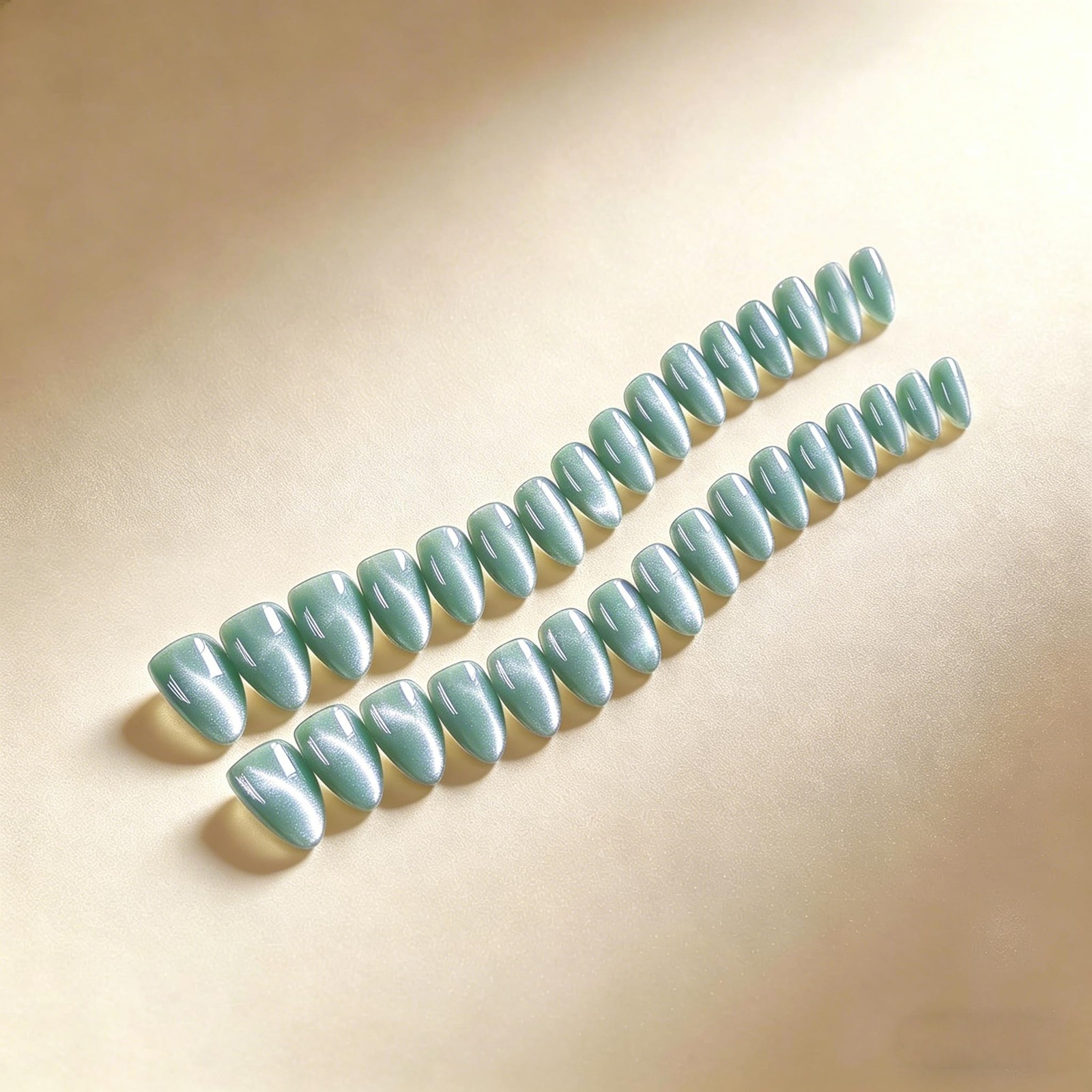 Cat Eye Press On Nails Short Almond, 32 Pcs Glitter Teal Green Fake Nails wit…