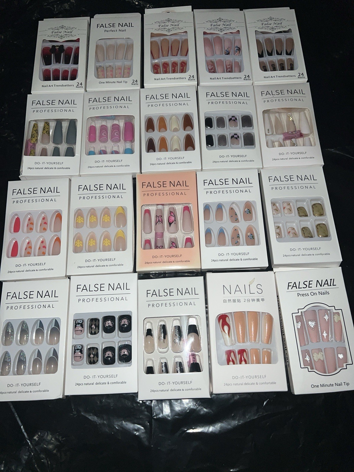 Press On Nail Kits Bulk / Wholesale / 10 Assorted Sets