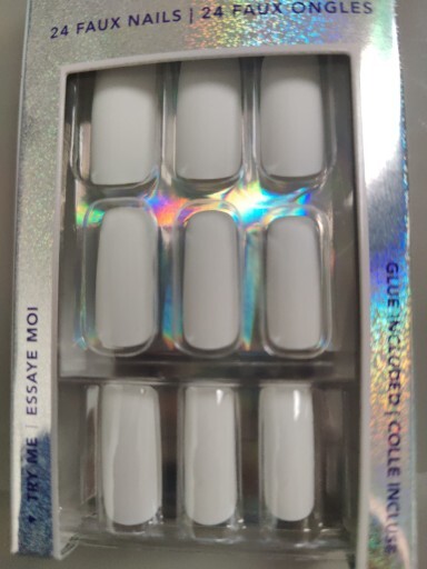 New 24 False Vegan Nails from Claire’s Matte White Included Gel-like