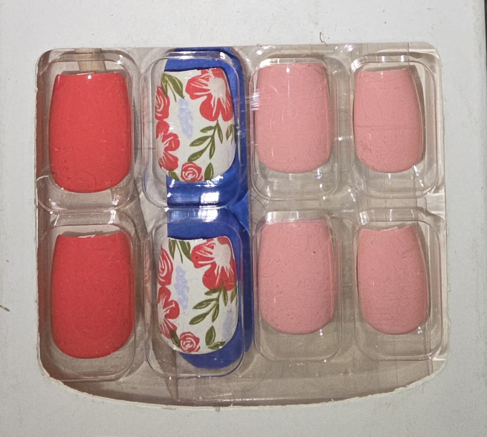 Press On Nails Summer Wedding Bling Themed Lot of 7 Boxes 24 Count Each